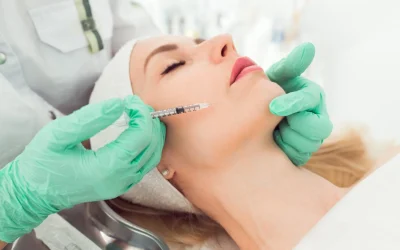 beautician-hands-making-injection-in-female-lips-2026-01-08-07-11-41-utc